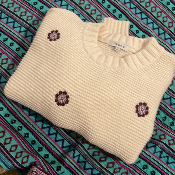 ✨ 🌻MADEWELL🌻 Medallion Sweater size M - Picture 8 of 9